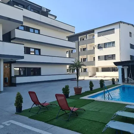 Zian Apartament Craiova Exterior photo